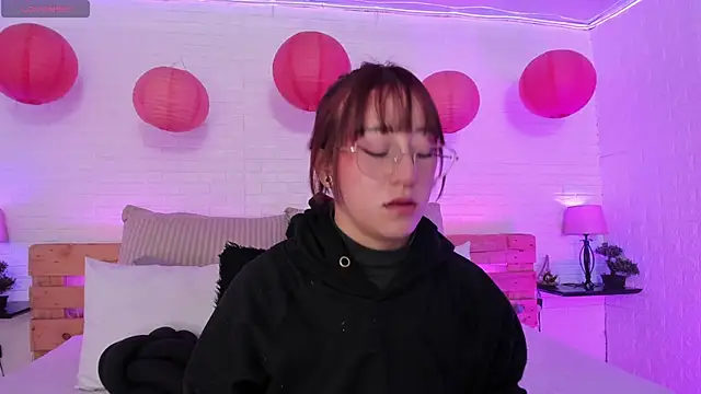 sofi bakerr online show from February 1, 2025, 11:32 am