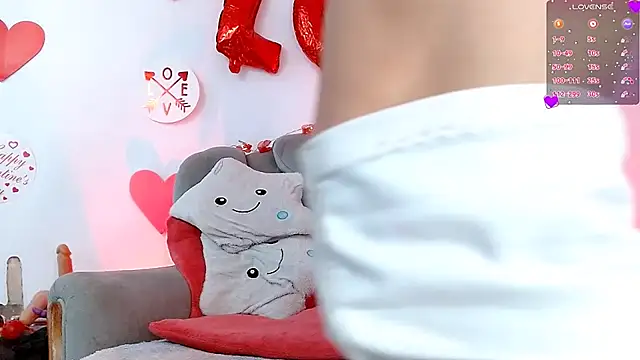 tevenwhiite online show from February 10, 2025, 5:14 am