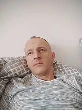 Snapshot of Singlepennis chatting on March 22, 2025, 2:14 pm Singlepennis online show from March 22, 2025, 2:14 pm