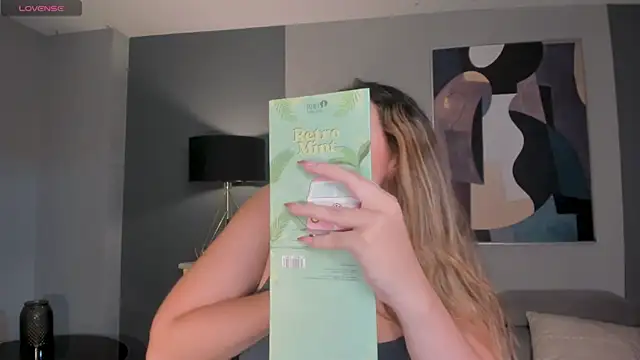 BellaRose X online show from April 6, 2026, 12:30 am