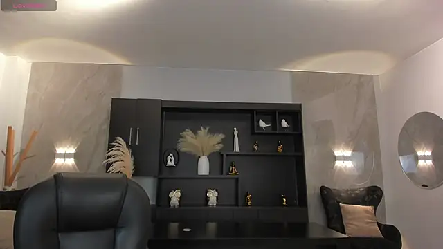 Snapshot of AliceHarper_ chatting on March 1, 2025, 3:10 am AliceHarper online show from March 1, 2025, 3:10 am