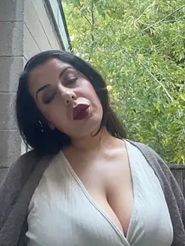 holyeroticss online show from October 10, 2025, 10:31 pm