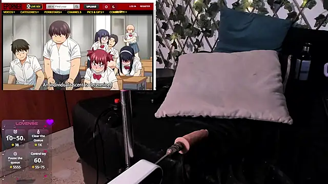 CoralineSanchez online show from March 4, 2025, 9:29 am