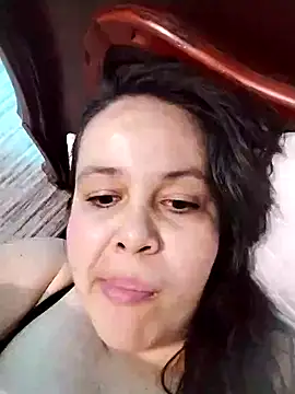 lunanataly online show from February 3, 2025, 12:36 am