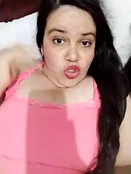 lunanataly online show from February 19, 2025, 12:03 am