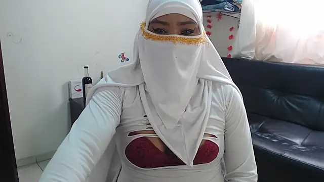 Aaliyah brown online show from December 20, 2024, 5:40 pm