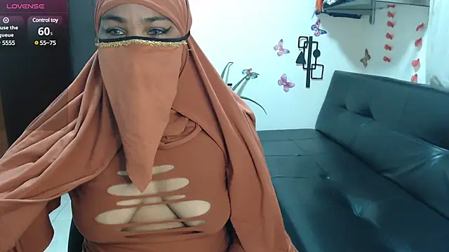 Aaliyah brown online show from March 6, 2025, 8:08 am