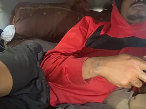 SlimeCrownzOut5 online show from March 28, 2026, 6:51 pm