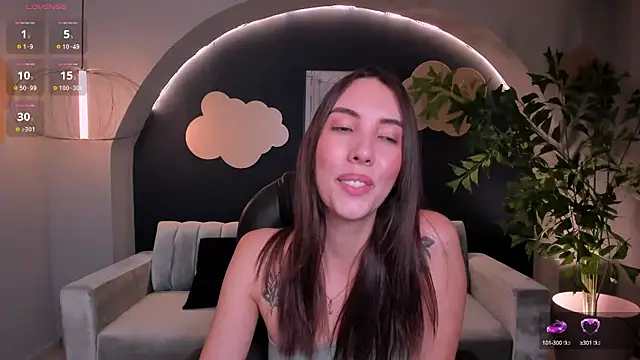 AnaisNin online show from February 12, 2025, 1:19 am