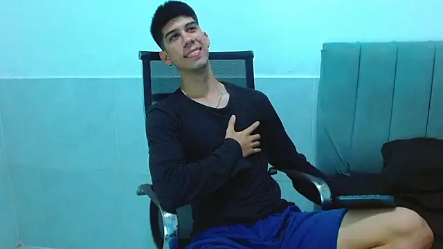 jhony-sex online show from December 18, 2025, 10:05 pm