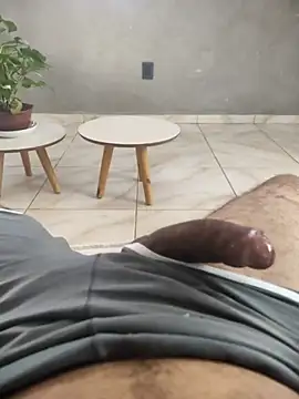 markusx215 online show from April 19, 2026, 1:21 pm