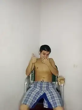 Snapshot of Mrdetonador chatting on October 7, 2025, 7:05 am Mrdetonador online show from October 7, 2025, 7:05 am