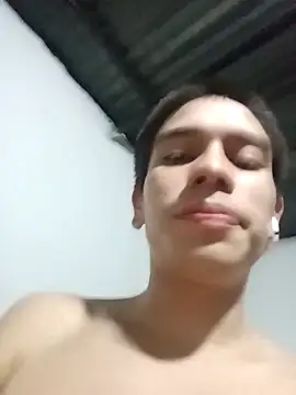 Snapshot of Mrdetonador chatting on October 9, 2025, 10:19 pm Mrdetonador online show from October 9, 2025, 10:19 pm