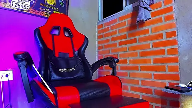 smoker445 online show from November 23, 2025, 2:33 am