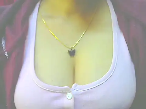 ishmita99 online show from December 11, 2024, 3:58 pm