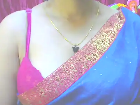 ishmita99 online show from December 22, 2024, 12:49 pm