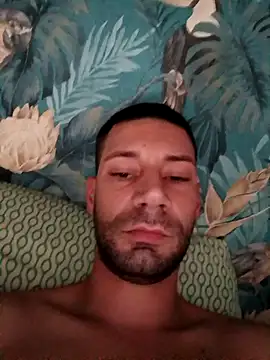 litleboy92 online show from October 16, 2025, 4:08 pm