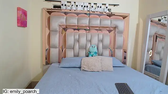 emilyaboott online show from February 24, 2025, 11:30 pm