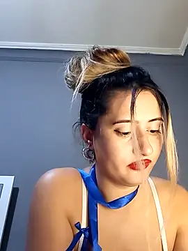 afrodizyak online show from January 28, 2025, 7:10 pm