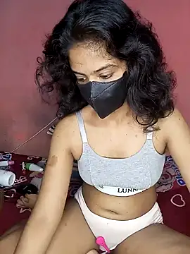 nadeeshakodituwakku online show from February 5, 2025, 7:18 am