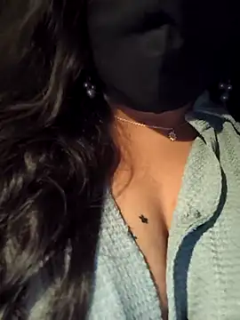 Tanvi-patil online show from December 22, 2025, 11:57 pm