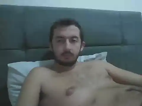 laynufff online show from October 29, 2025, 5:14 pm