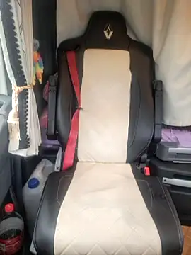 cuplubijoanna online show from March 1, 2025, 1:51 pm