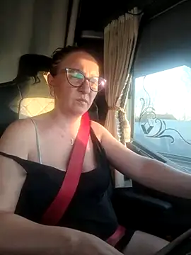 cuplubijoanna online show from March 5, 2025, 7:16 am