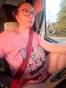 cuplubijoanna online show from March 7, 2025, 6:24 am