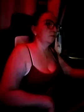 cuplubijoanna online show from November 29, 2025, 4:26 am