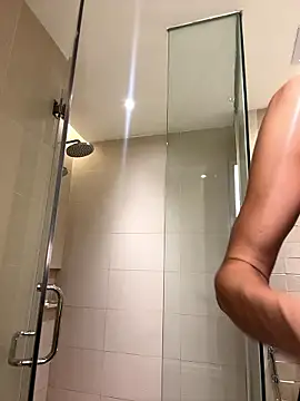 Snapshot of JuicyFruits93 chatting on January 14, 2026, 6:52 am JuicyFruits93 online show from January 14, 2026, 6:52 am