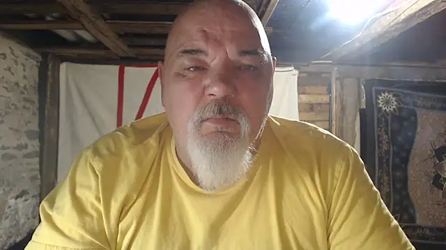 Snapshot of Newfiesausage1972 chatting on April 23, 2026, 8:13 am Newfiesausage1972 online show from April 23, 2026, 8:13 am