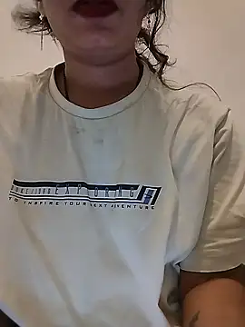 Snapshot of Simaran_bhabhi chatting on January 11, 2026, 6:18 am Simaran bhabhi online show from January 11, 2026, 6:18 am