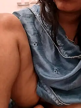 Snapshot of Simaran_bhabhi chatting on April 22, 2026, 12:57 am Simaran bhabhi online show from April 22, 2026, 12:57 am