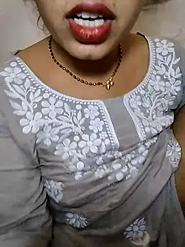 Snapshot of Simaran_bhabhi chatting on April 22, 2026, 5:03 pm Simaran bhabhi online show from April 22, 2026, 5:03 pm