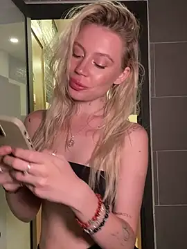 meanexx online show from January 26, 2025, 9:08 am