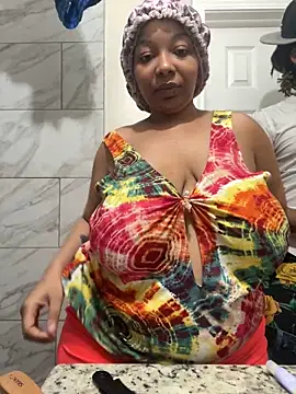 1BeautyN1Beast online show from December 15, 2024, 2:41 am