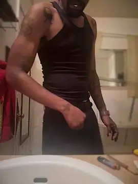 1BeautyN1Beast online show from September 28, 2025, 7:25 am