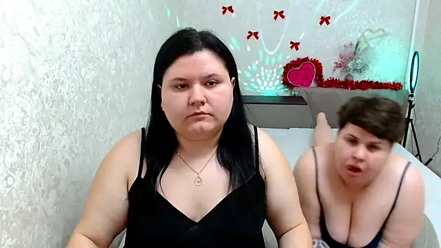 Snapshot of BeckyAndHellen chatting on January 9, 2025, 7:29 pm BeckyAndHellen online show from January 9, 2025, 7:29 pm
