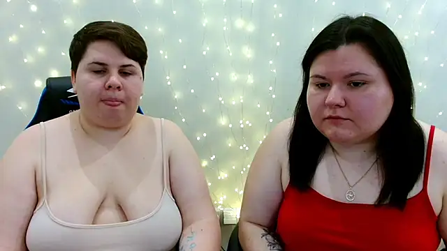 BeckyAndHellen online show from February 4, 2026, 11:16 am