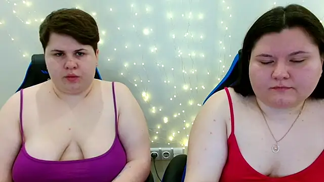 BeckyAndHellen online show from March 28, 2026, 12:05 pm