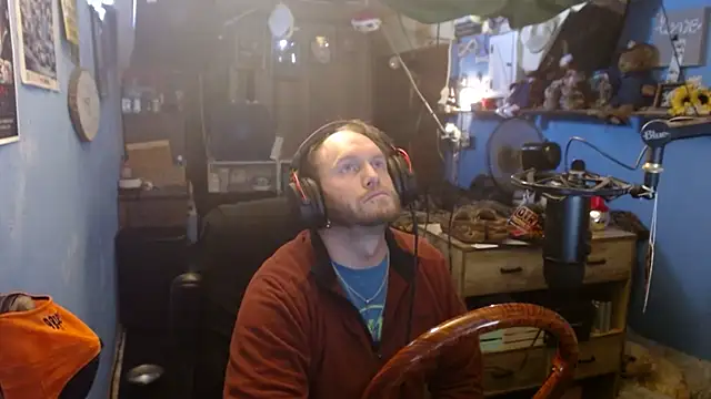 long thinmint86 online show from February 18, 2025, 3:32 pm