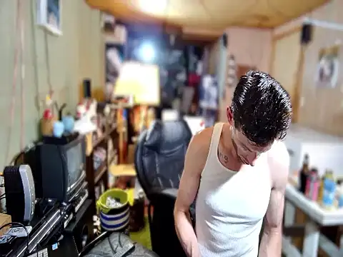 savageconfidence online show from October 1, 2025, 9:04 am