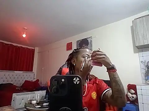 hoely grail01 online show from February 13, 2026, 5:31 pm