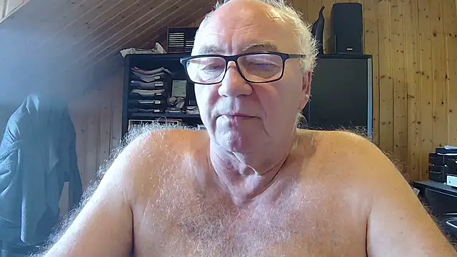 biggandybig online show from May 18, 2026, 6:08 am
