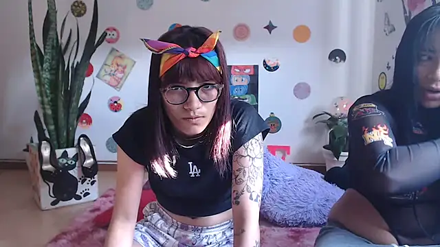 Yaumiko online show from December 26, 2024, 1:10 pm