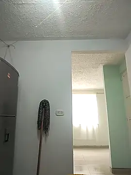 Snapshot of Yaumiko chatting on March 12, 2026, 1:28 pm Yaumiko online show from March 12, 2026, 1:28 pm