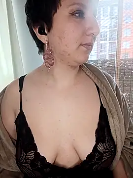 Ximenna Cruz online show from September 13, 2025, 7:46 pm