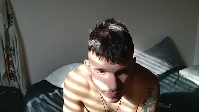 JackDesFeux online show from February 28, 2025, 7:56 pm