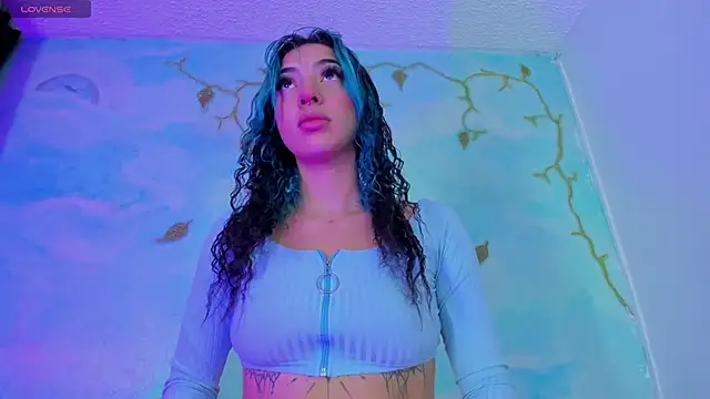 SaturnooStonee online show from October 31, 2025, 6:58 am